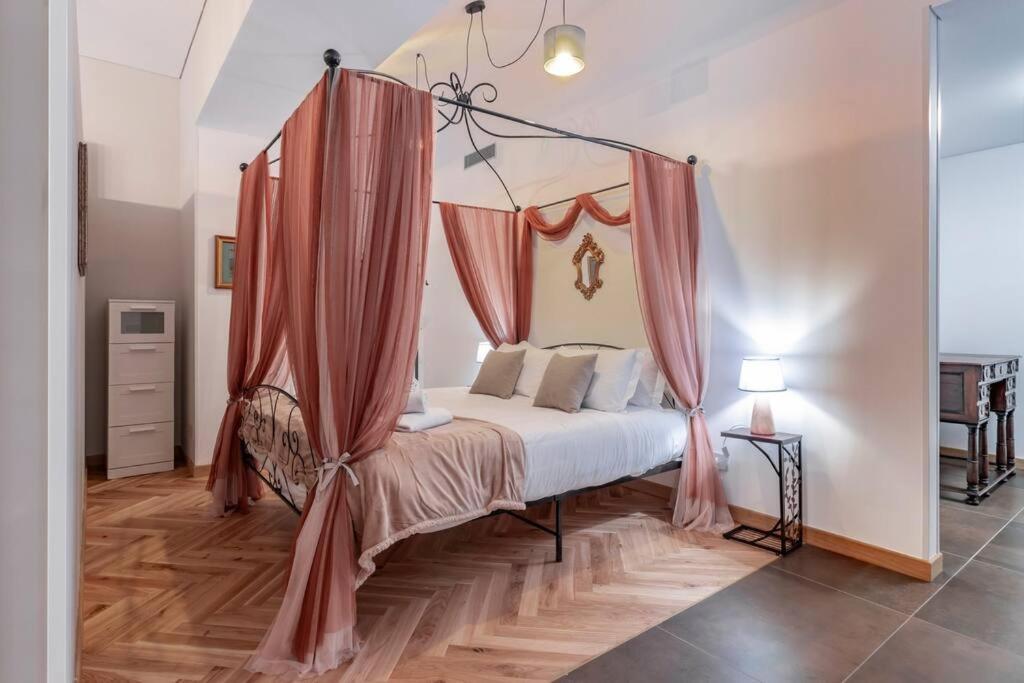 דירות טורינו Piazza San Carlo Elegante Loft In Centro - Wi-Fi מראה חיצוני תמונה